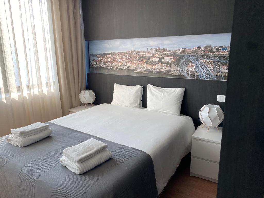 411 Gale Center Apartamento Wi-Fi, Estacionamento Porto Ngoại thất bức ảnh